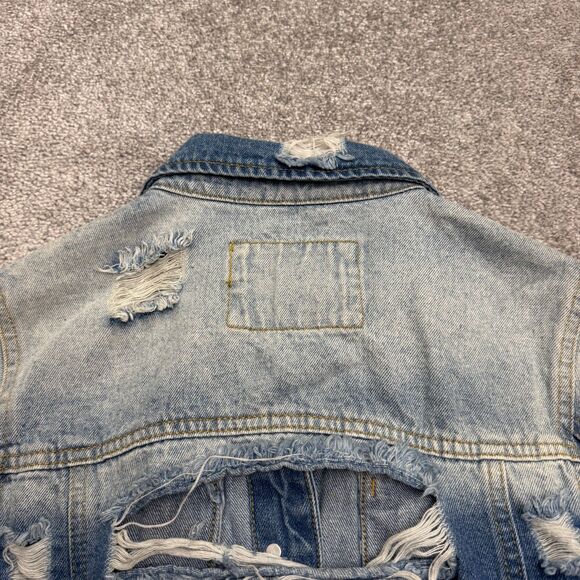 The Style Between Us Distressed Denim Jacket Womens Medium Ripped Acid Wash - Picture 5 of 15